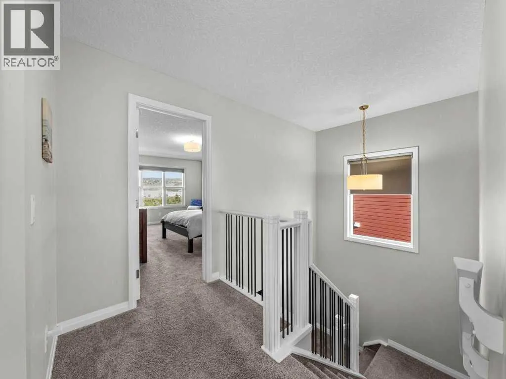 34 Riviera View