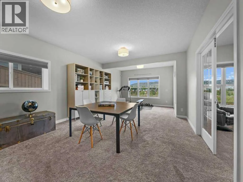34 Riviera View