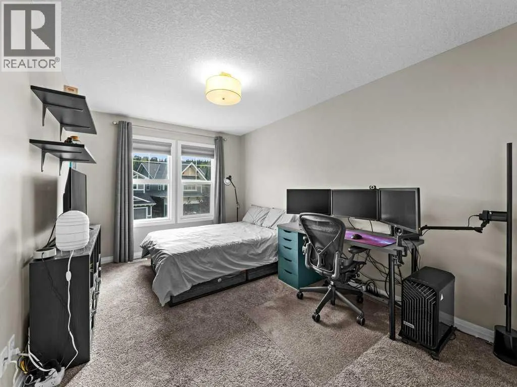 34 Riviera View
