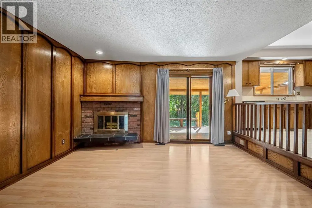 344 Parkland Way SE