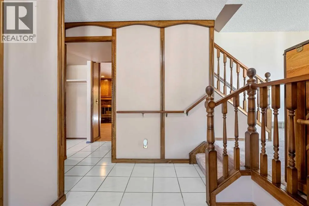 344 Parkland Way SE