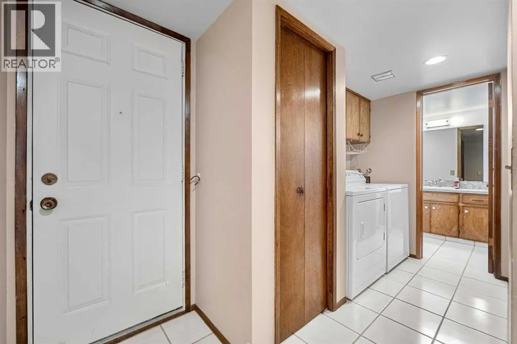 344 Parkland Way SE