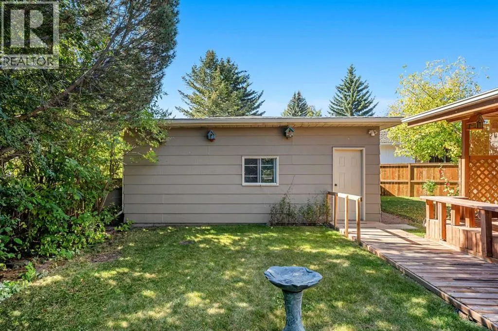 344 Parkland Way SE