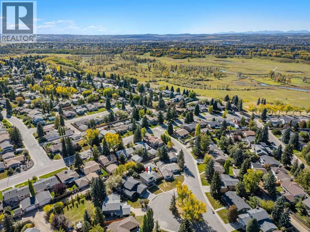 344 Parkland Way SE
