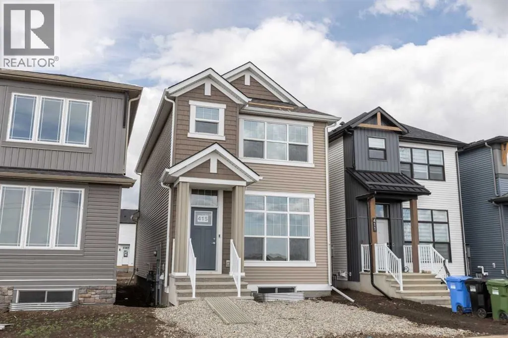 415 Hotchkiss Manor SE