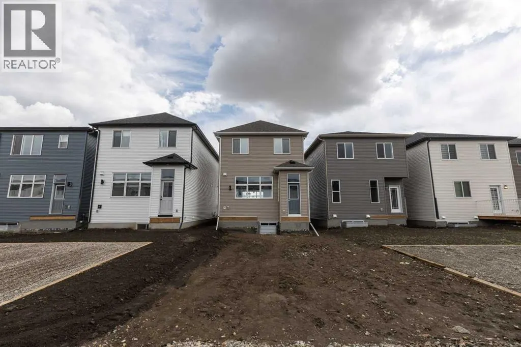 415 Hotchkiss Manor SE