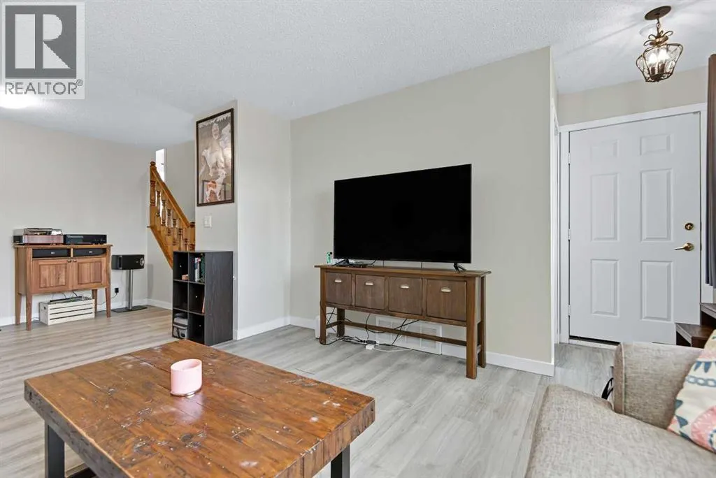 65 chappel Drive