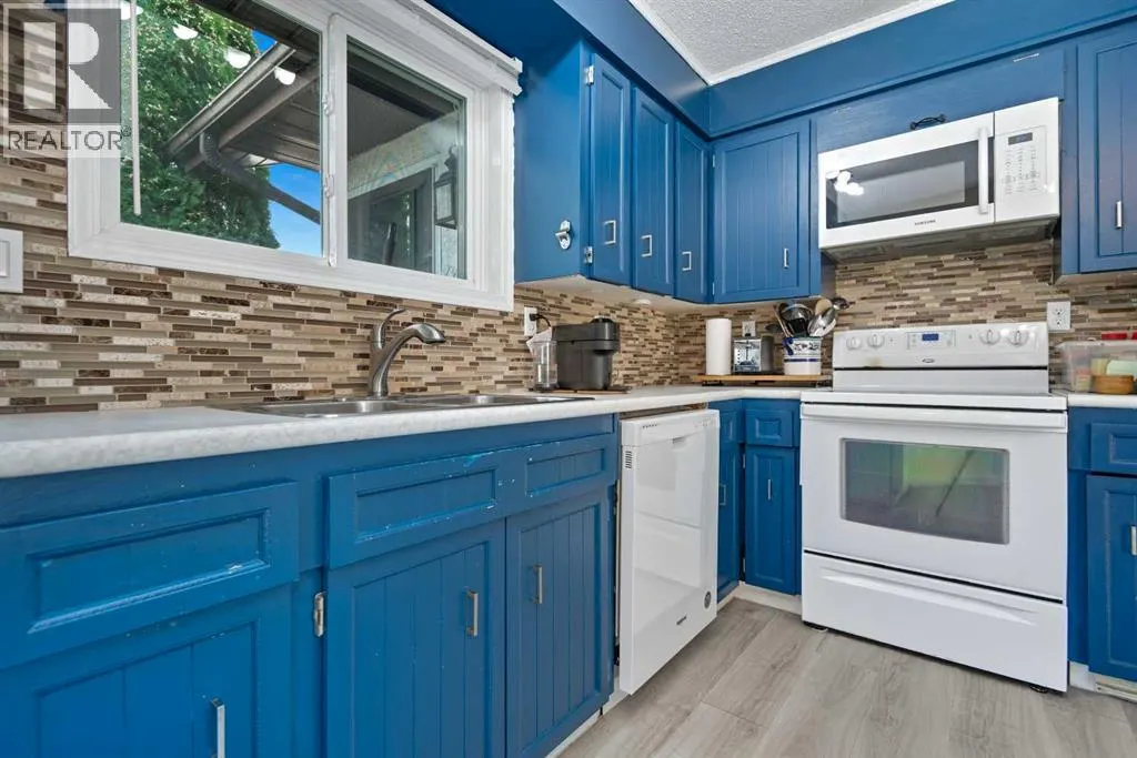 65 chappel Drive