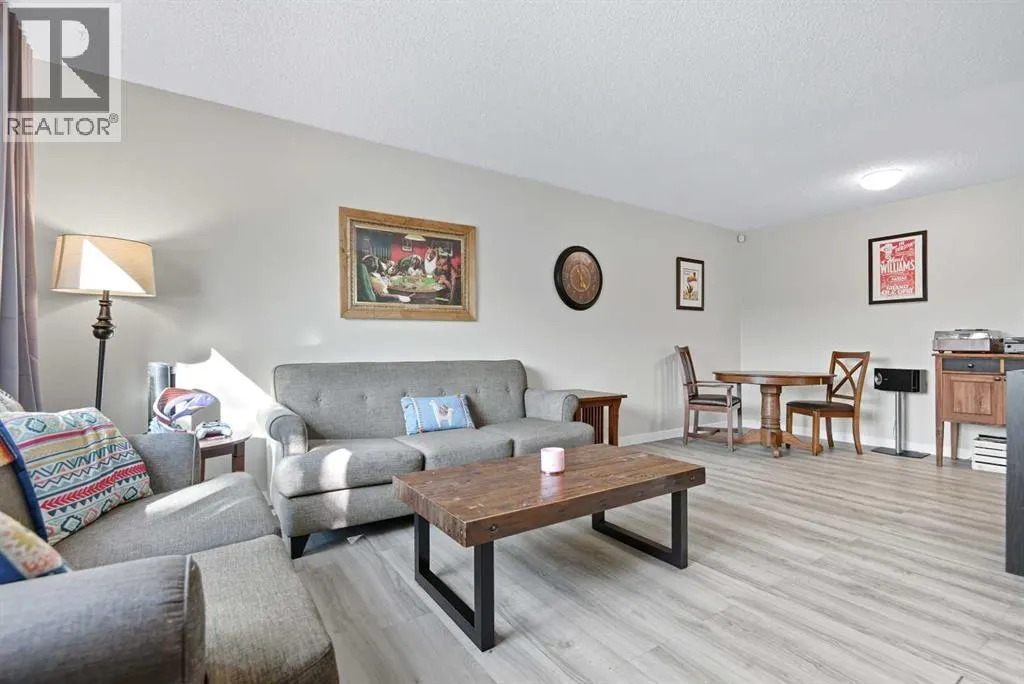 65 chappel Drive