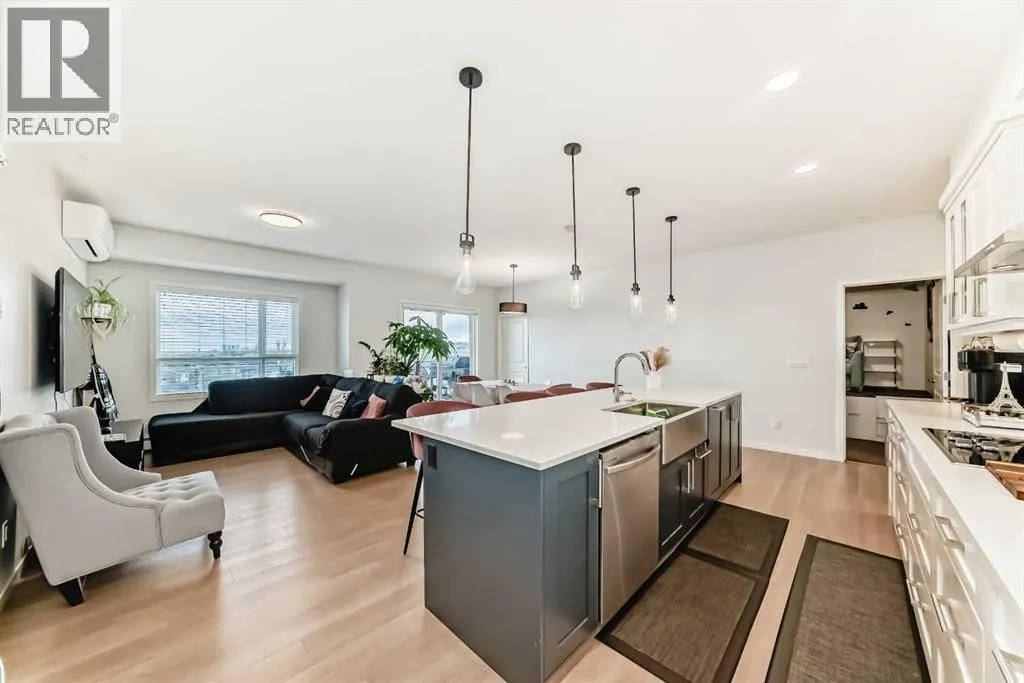 404, 100 Harvest Hills Place NE