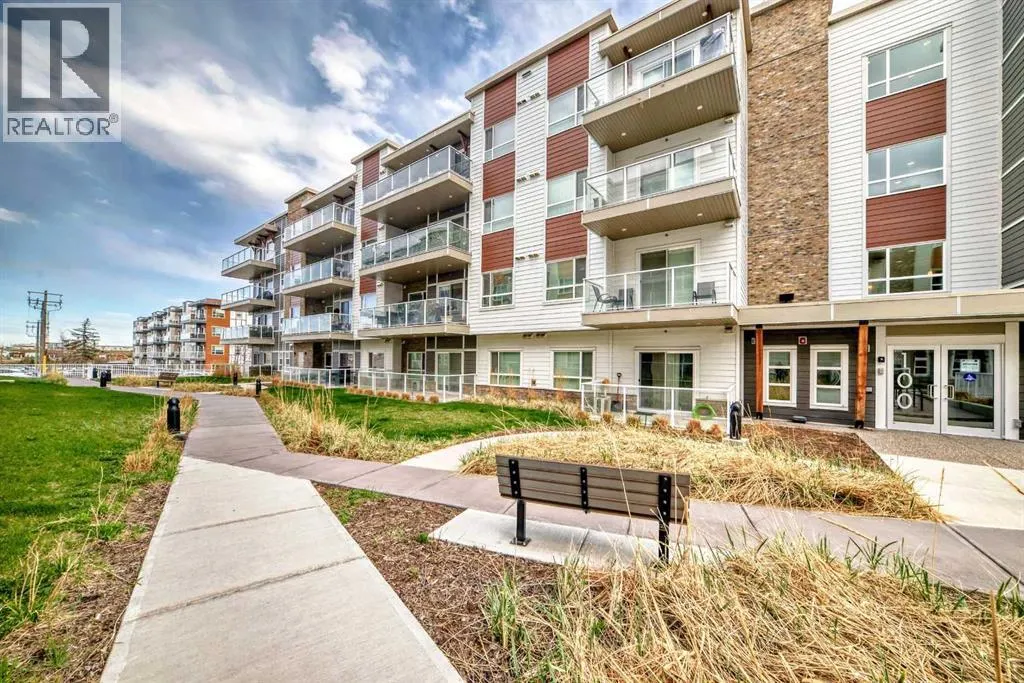 404, 100 Harvest Hills Place NE