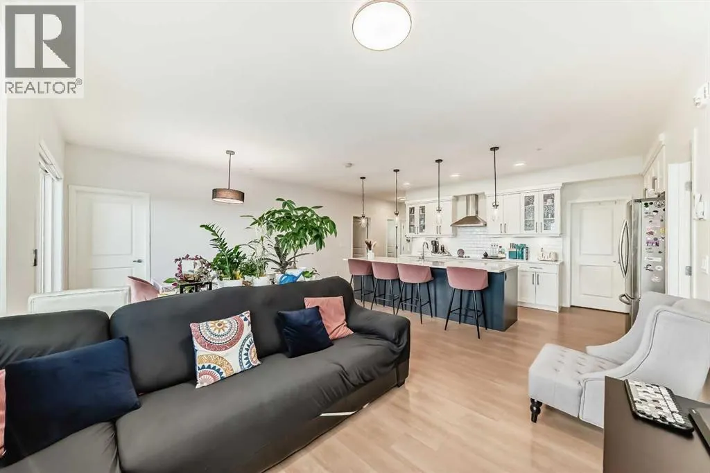 404, 100 Harvest Hills Place NE