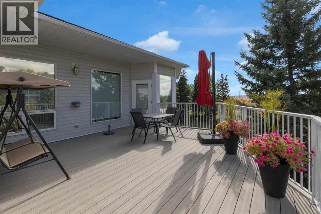 1211, 1211 Hawksbrow Point NW