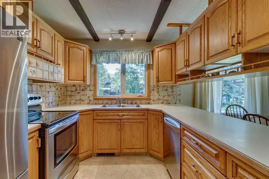 32 Vartown Place NW