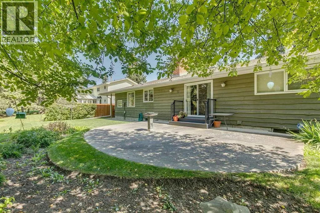 32 Vartown Place NW