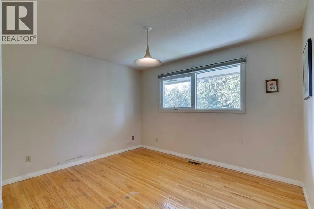 32 Vartown Place NW