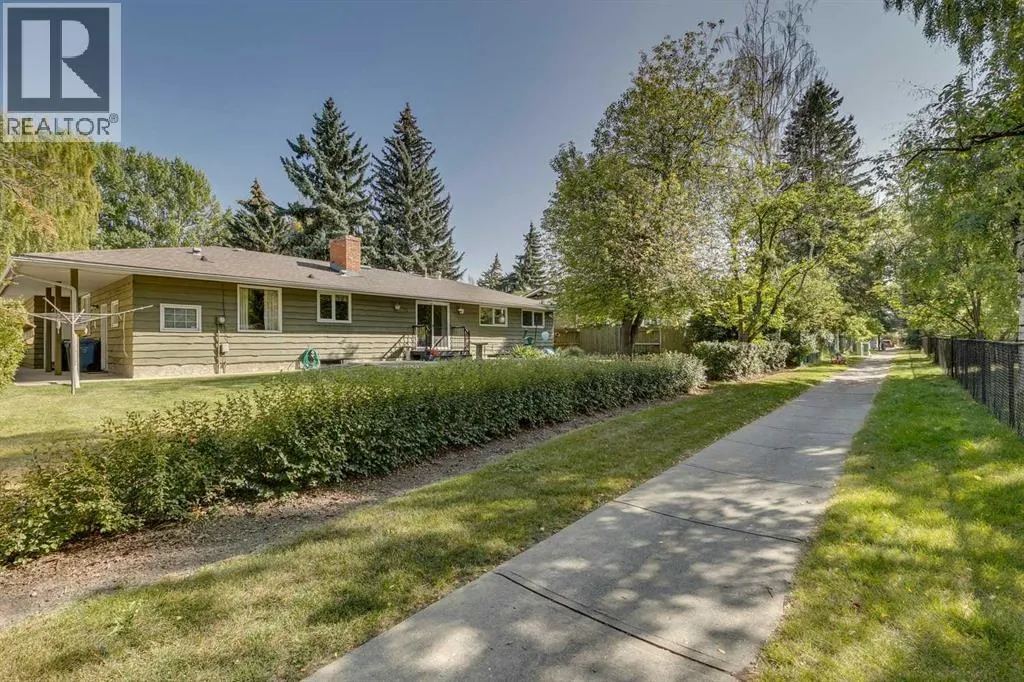 32 Vartown Place NW