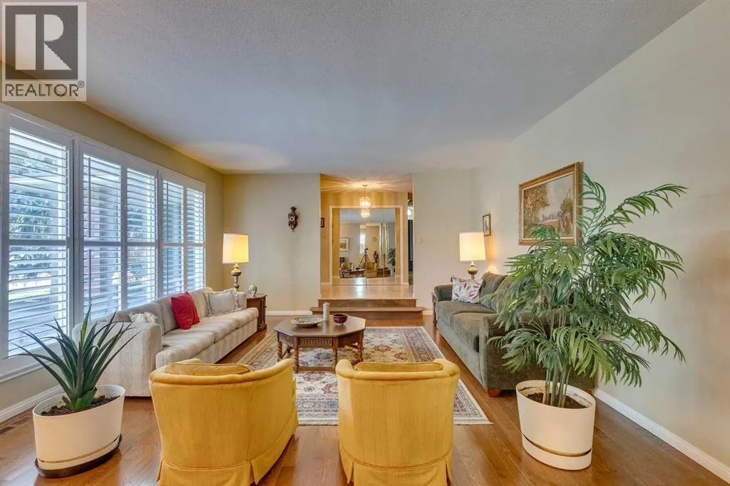 32 Vartown Place NW