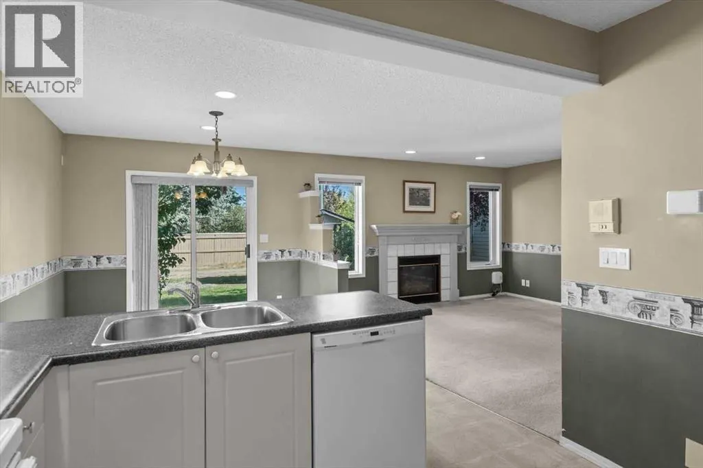 9718 Harvest Hills Link NE