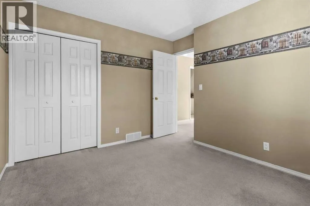9718 Harvest Hills Link NE