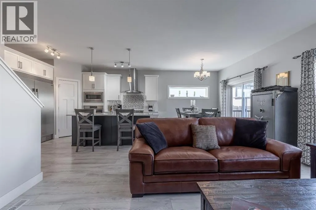 875 Miners Boulevard W
