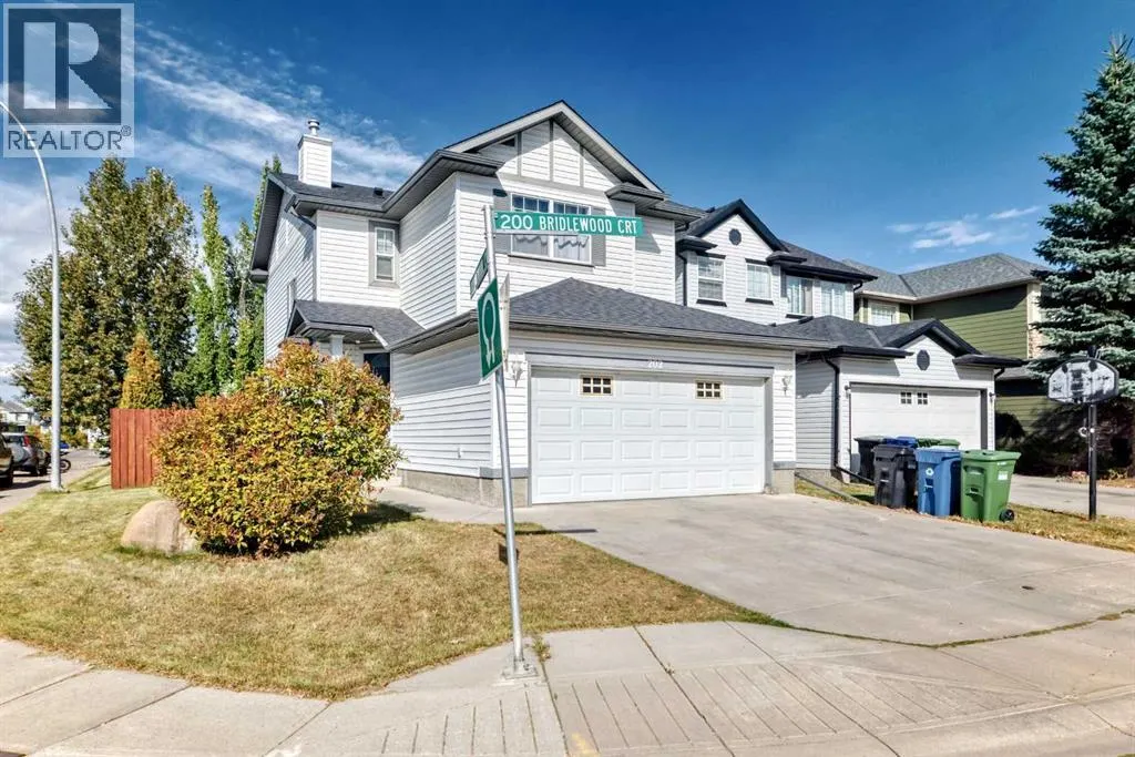 202 Bridlewood Court SW