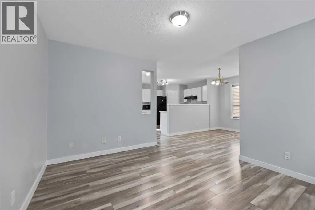 14 Tarington Park NE