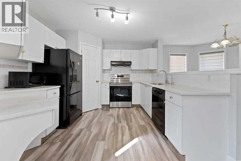 14 Tarington Park NE