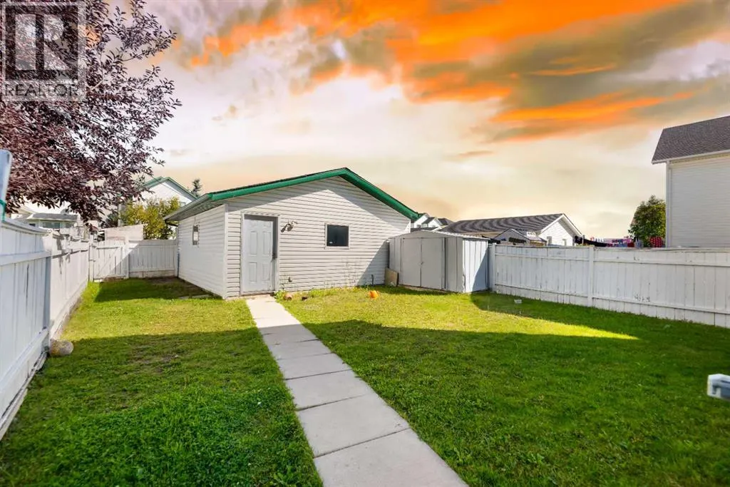 14 Tarington Park NE
