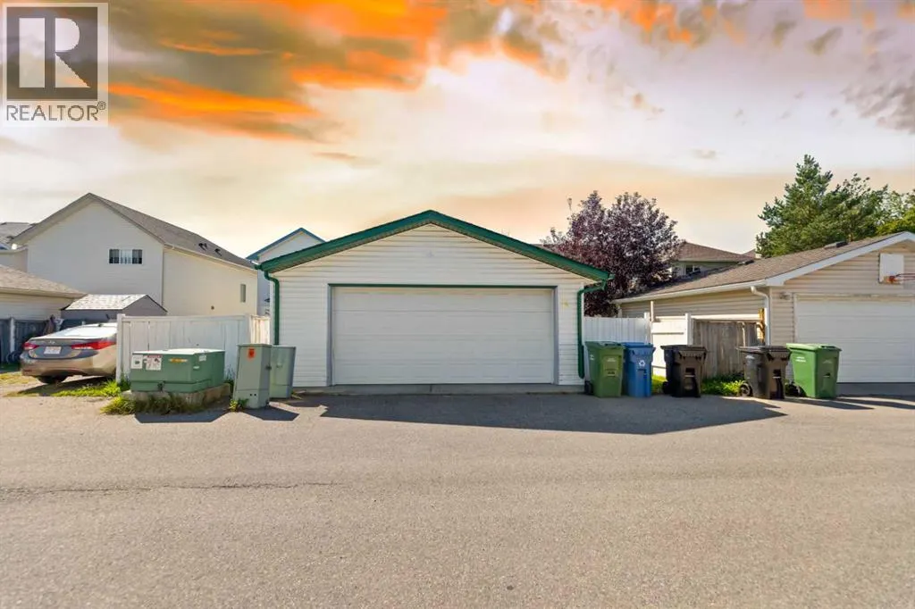 14 Tarington Park NE