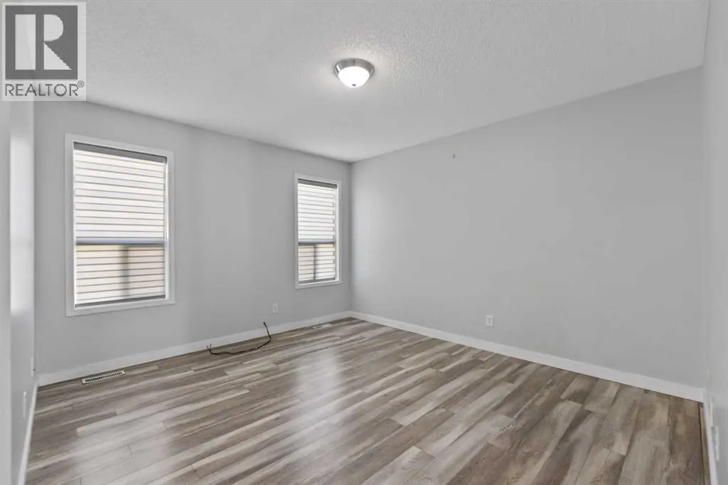 14 Tarington Park NE