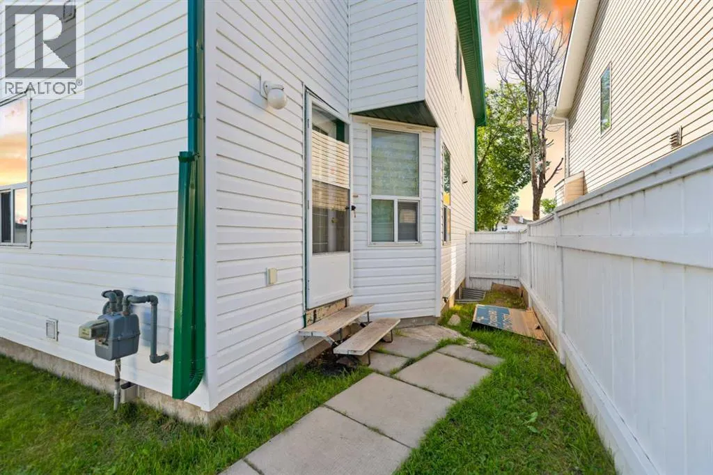 14 Tarington Park NE