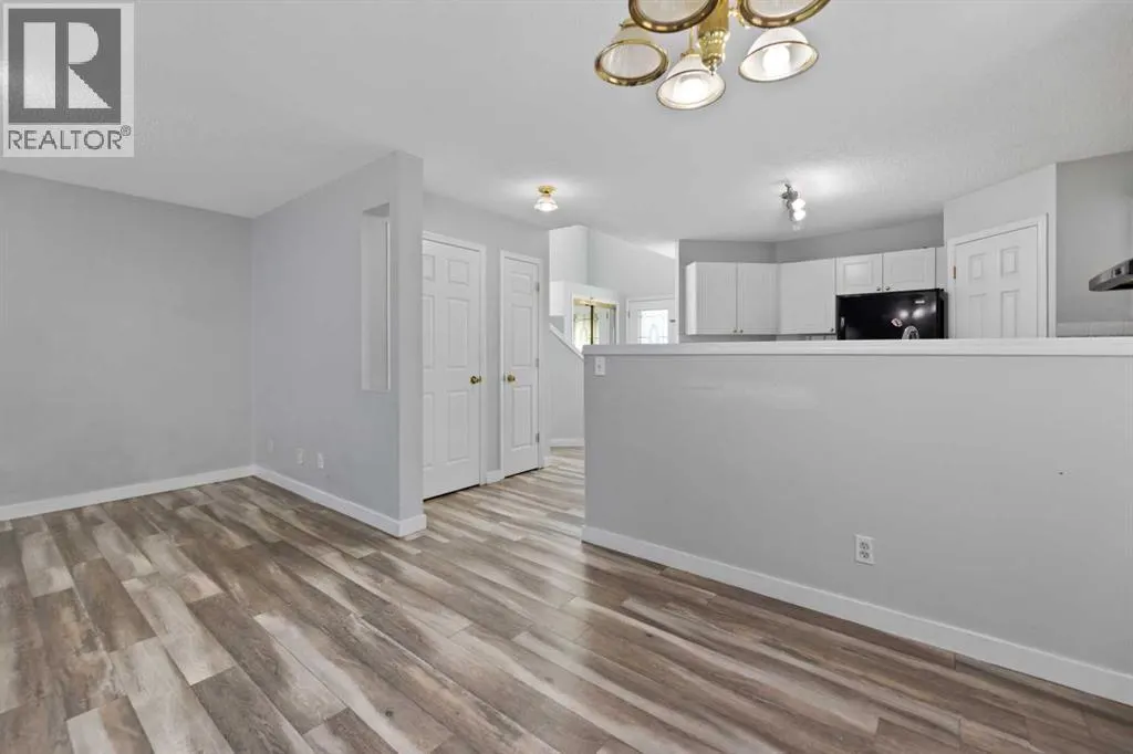 14 Tarington Park NE