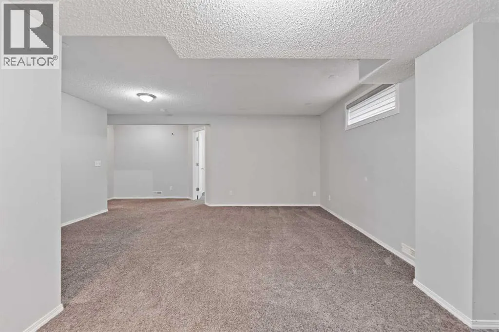 14 Tarington Park NE