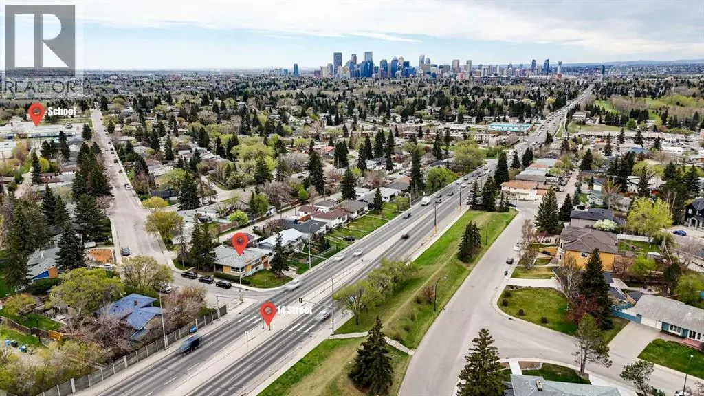 185 Cornwallis Drive NW