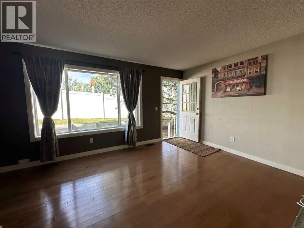 83 Harvest Oak Circle NE