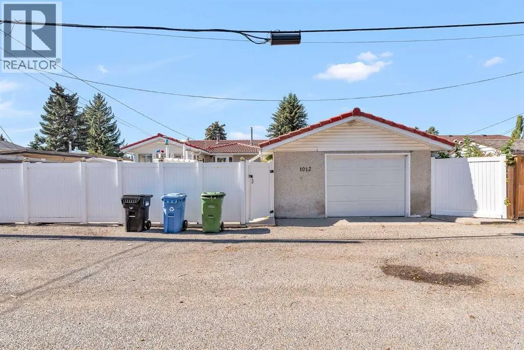 1012 Mackid Road NE