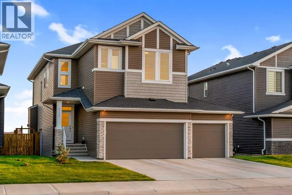 628 West Lakeview Drive