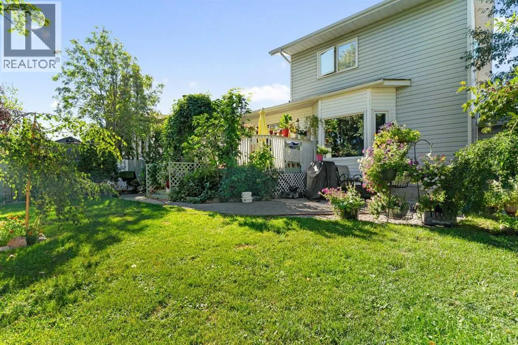 8201 102A Street