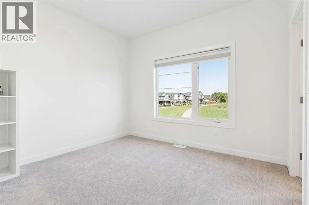 51 Midgrove Drive SW