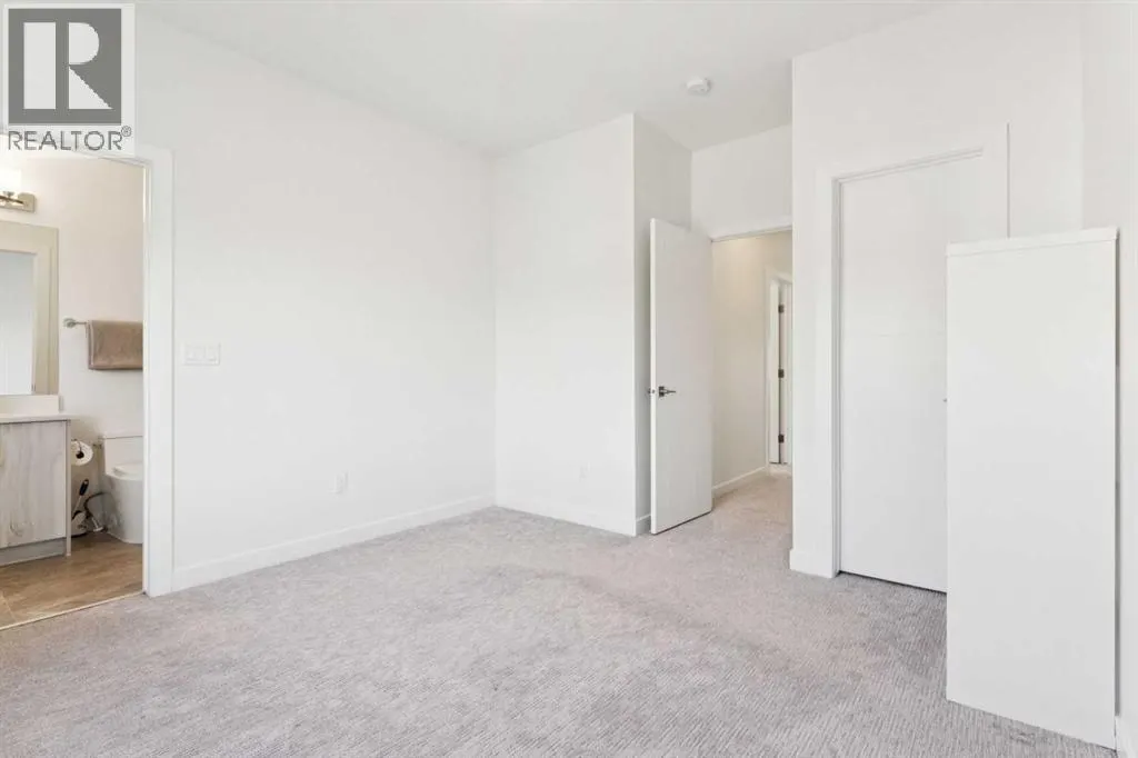 51 Midgrove Drive SW