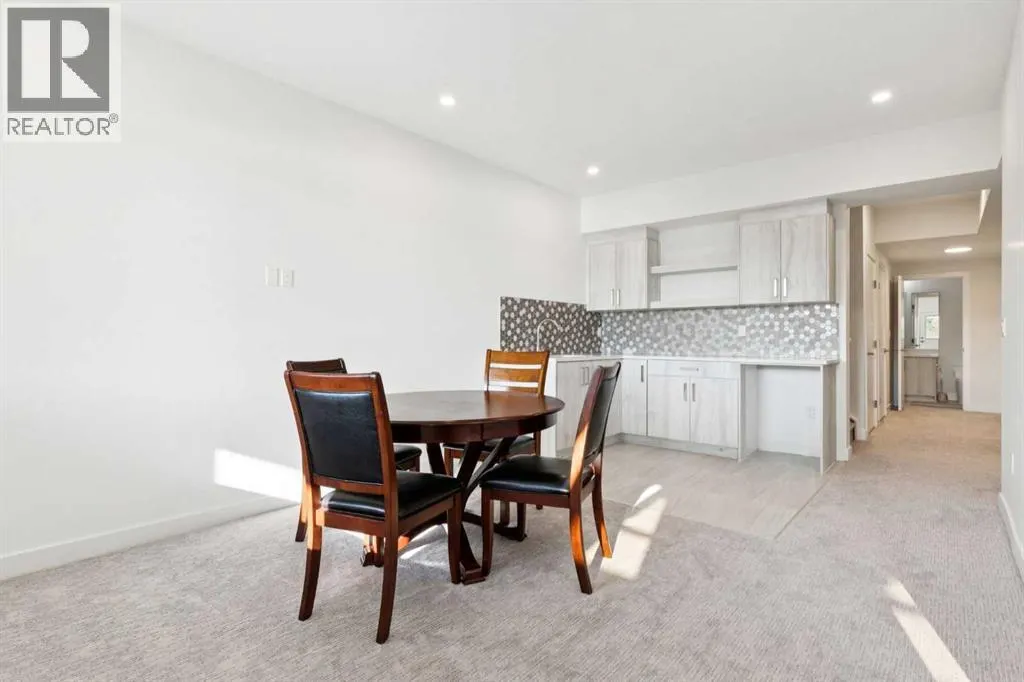 51 Midgrove Drive SW