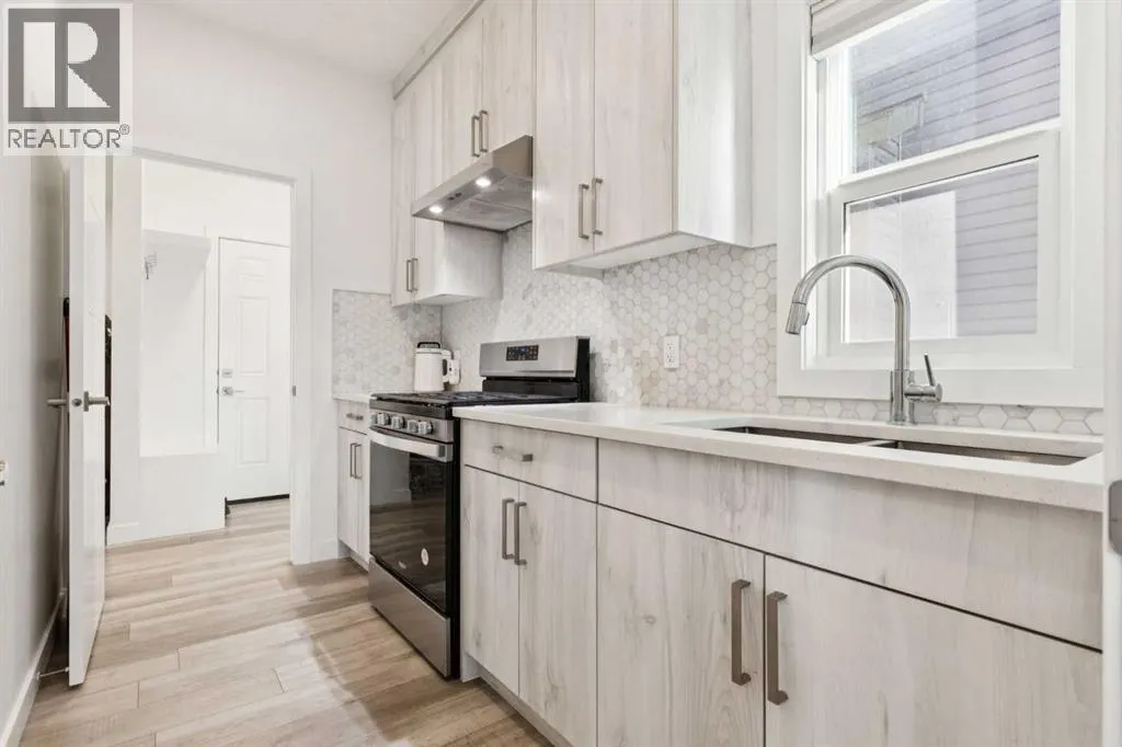 51 Midgrove Drive SW