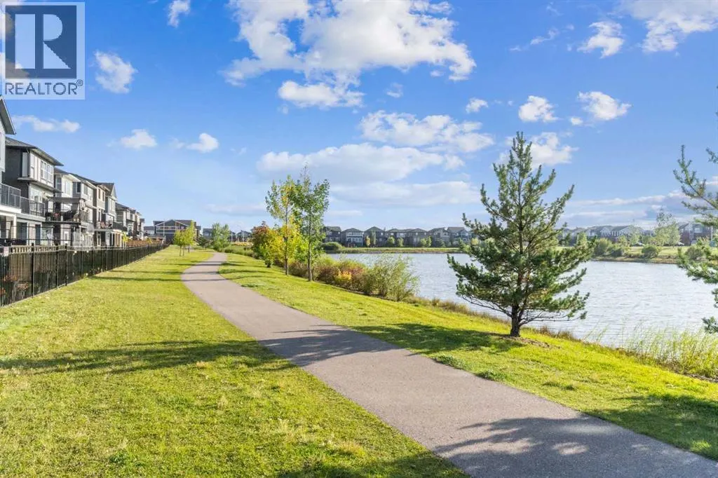 51 Midgrove Drive SW