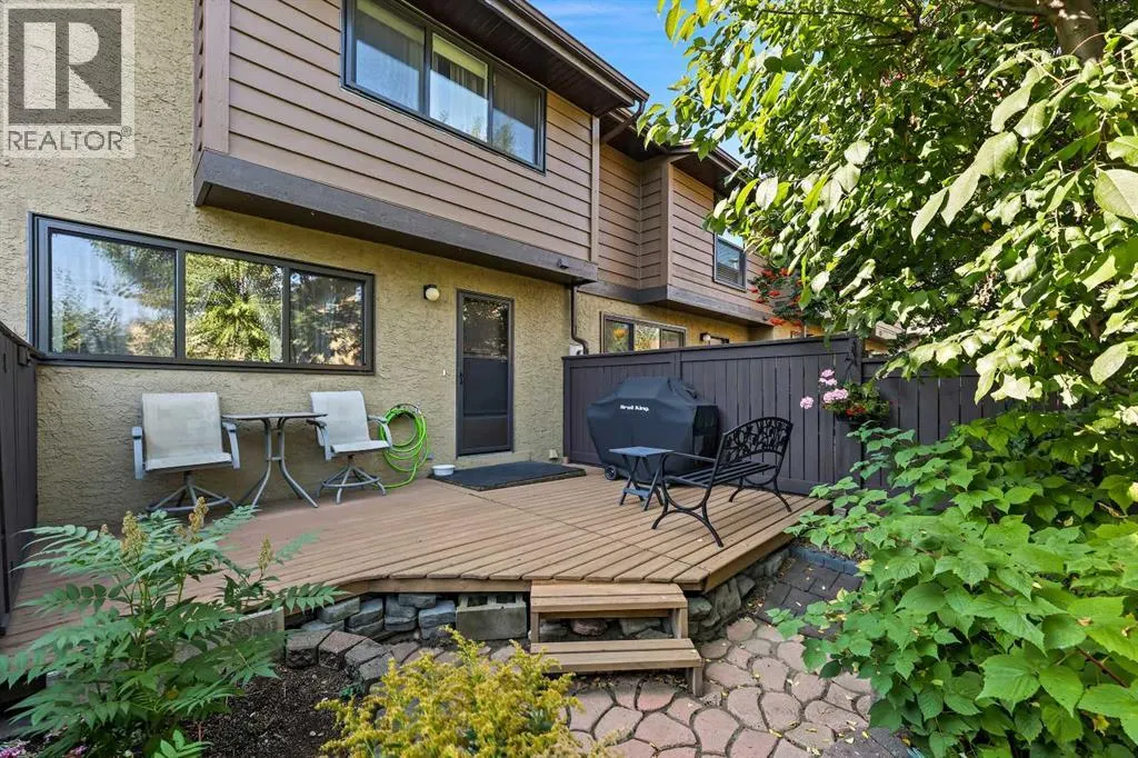 95, 2300 Oakmoor Drive SW