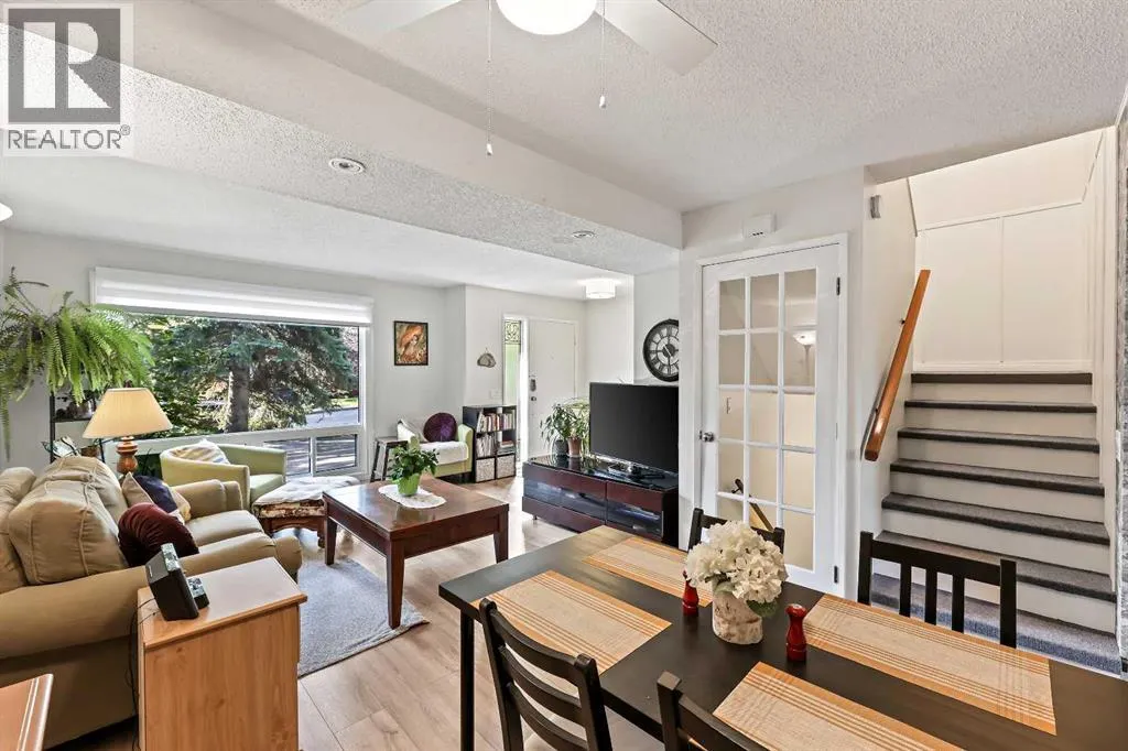 95, 2300 Oakmoor Drive SW