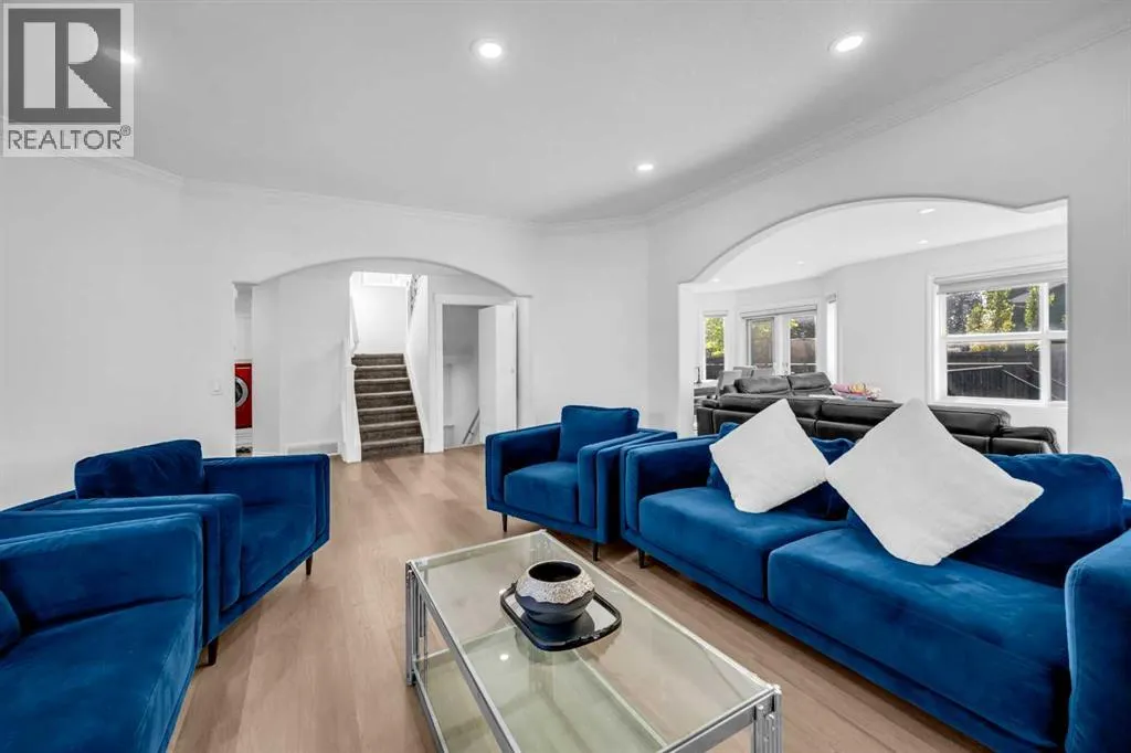 80 Canoe Square SW
