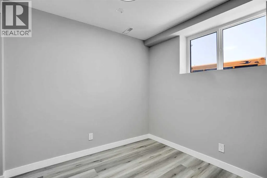 216 Templevale Road NE