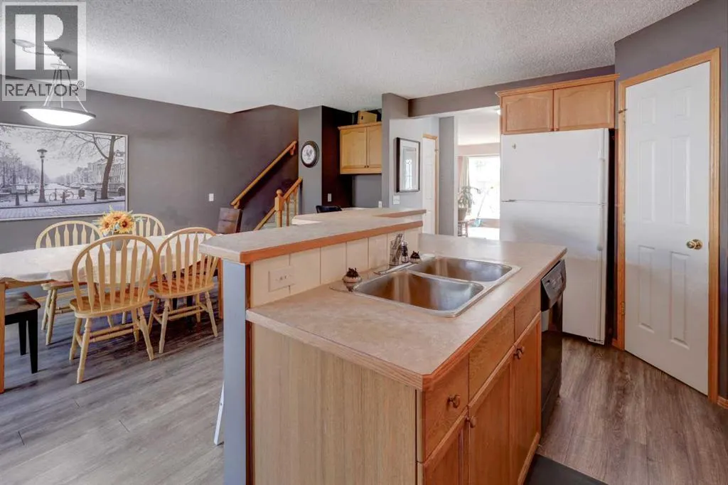67 Tarington Road NE