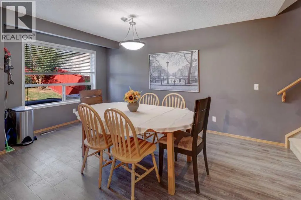 67 Tarington Road NE